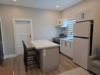 The Sapphire Suite, Millennium House - 7