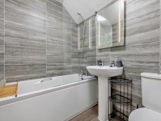 4 Bed in Westward Ho 46840 - 2