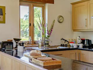 2 Bed in Abergavenny 66630 - 1