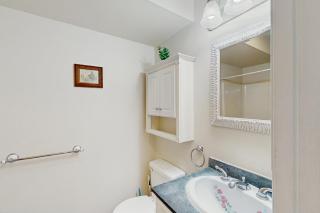 The Treehouse at 10th - 1