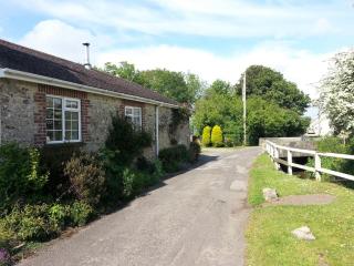 1 Bed in Winfrith Newburgh 75156 - 0