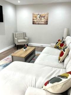 Erith DA8 - 10 People -Contractors - Discounts - 9