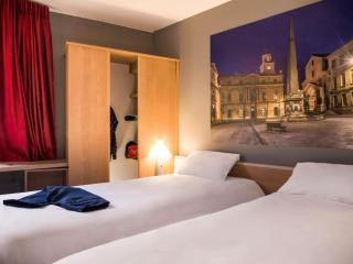 ibis Arles - 2
