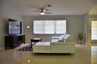 Fort Myers River Pearl - 7