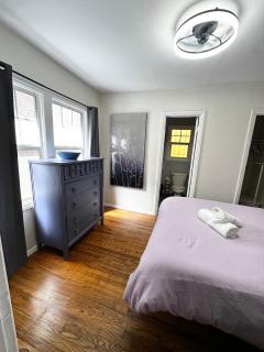 1920's Remodeled Cottage in the Heart of Little Italy - 2
