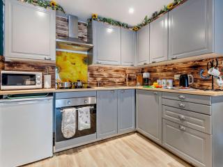 1 Bed in Christchurch 54901 - 6