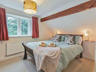 5 Bed in Thorpe 85565 - 1