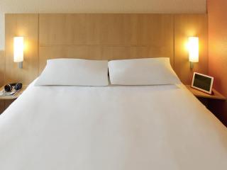 Ibis Roanne Le Coteau Hotel Restaurant - 2