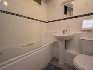 2 Bed in Tenby 83211 - 2