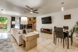 Group-Friendly Rental 5 Mi to Dtwn Tallahassee! - 0