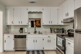Group-Friendly Rental 5 Mi to Dtwn Tallahassee! - 2