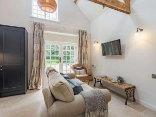 2 bed in Blandford Forum 88193 - 5