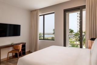 Staybridge Suites Yas Island Abu Dhabi by IHG - 2