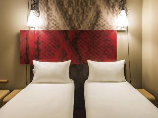 Ibis Hotel Köln Am Dom - 1