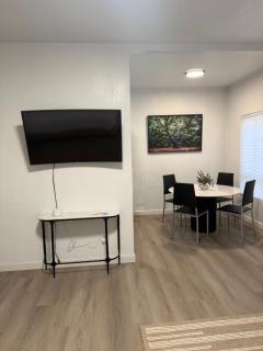 Venice studio apartment Koreatown - 1