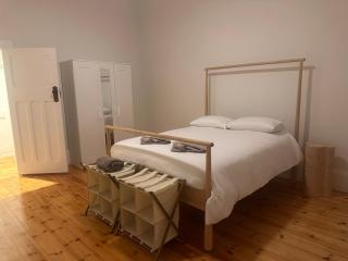 Beach Bungalow Henley - 4 minute walk to the Beach - 7