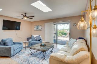 Quiet Townhome with Mountain Views in Green Valley - 9