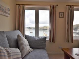 3 Bed in Polruan PC049 - Fowey - 2
