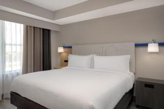 Garner Hotel Evansville East by IHG - 5