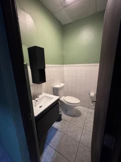 Room with Two King Beds- Assigned Private Bathroom - 2