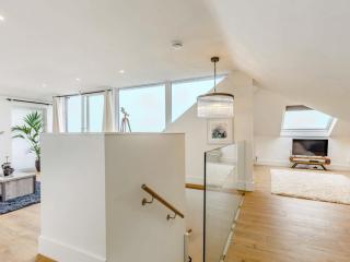 4 Bed in Newquay 83117 - 1