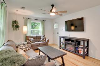 Burnside Vacation Rental, Walk to Lake Cumberland! - 0