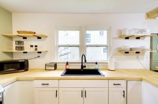 Burnside Vacation Rental, Walk to Lake Cumberland! - 3