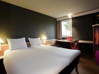 Ibis Provins - 7