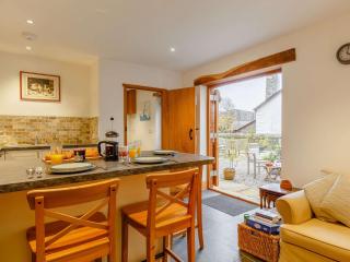2 Bed in Hope Cove 90025 - 5