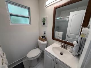 Osprey Coastal Retreat Near Siesta Key - 1