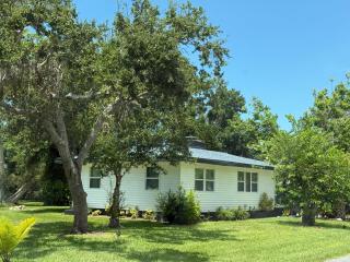 Osprey Coastal Retreat Near Siesta Key - 9