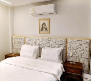 Stylish Stay with Serene Garden Outlook in Madinty - 9