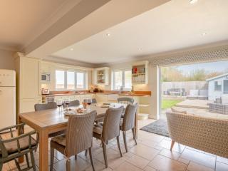 4 Bed in West Runton 81469 - 6
