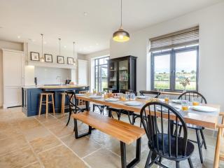 5 Bed in Shrewsbury 80686 - 6