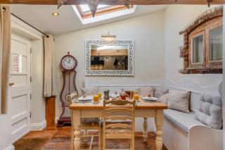 Tawny Cottage - 3