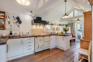 Tawny Cottage - 1