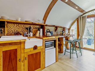 1 Bed in Llanidloes 81415 - Van - 4