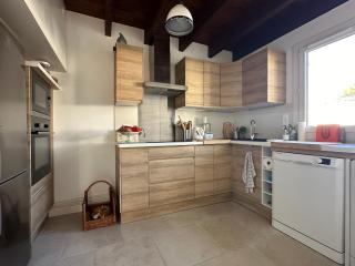 Villa rénovée avec WIFI, 3 chambres, terrasse, parking - La Palmyre - FR-1-705-90 - 6