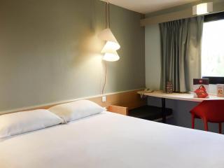 Hôtel Ibis Nevers - 1