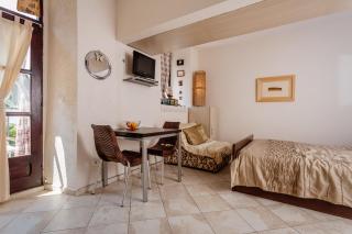 Celine's Place By The Sea - Kotor - 1