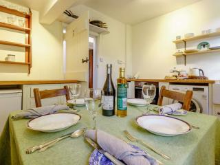 2 Bed in St Andrews 78228 - 9