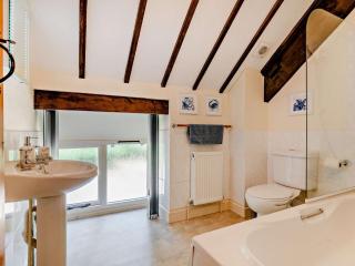 3 Bed in Dorchester 92415 - 1