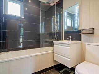 2 Bed in Conwy 60292 - 4