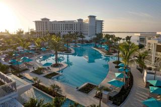 Sunseeker Resort Florida Gulf Coast, Curio Collection Hilton - 2
