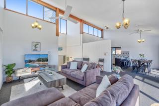 Riverview Holiday Villa - 5