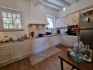 Gîte spacieux à Saint-Haon-le-Châtel, animaux acceptés - FR-1-496-371 - 4