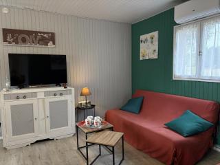 Gîte champêtre avec piscine couverte en Auvergne - FR-1-489-590 - 4