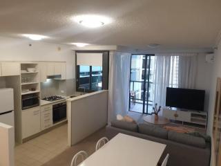 Open 1 Bedroom Apartment in Brisbane City - 0