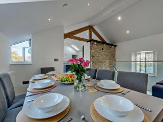 4 Bed in Llandovery 90307 - Myddfai - 1