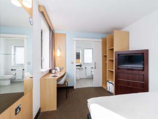 ibis Southampton - 1